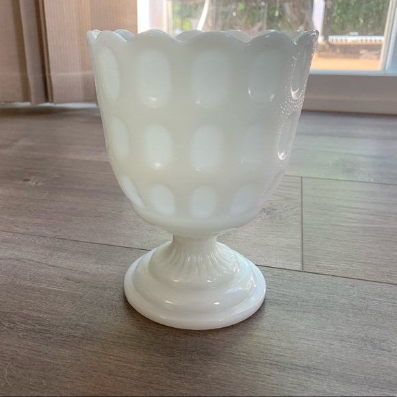 EO Brody milk glass planter - Picture 1 of 7